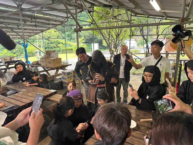 耆著屈で方角を知る地理術